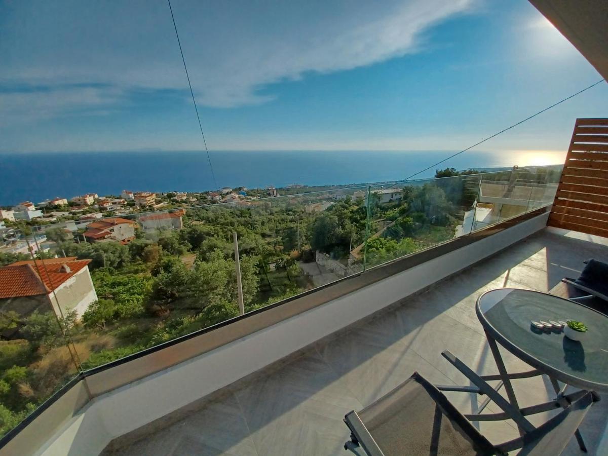 Ionian Pearl Lägenhet Dhërmi Exteriör bild