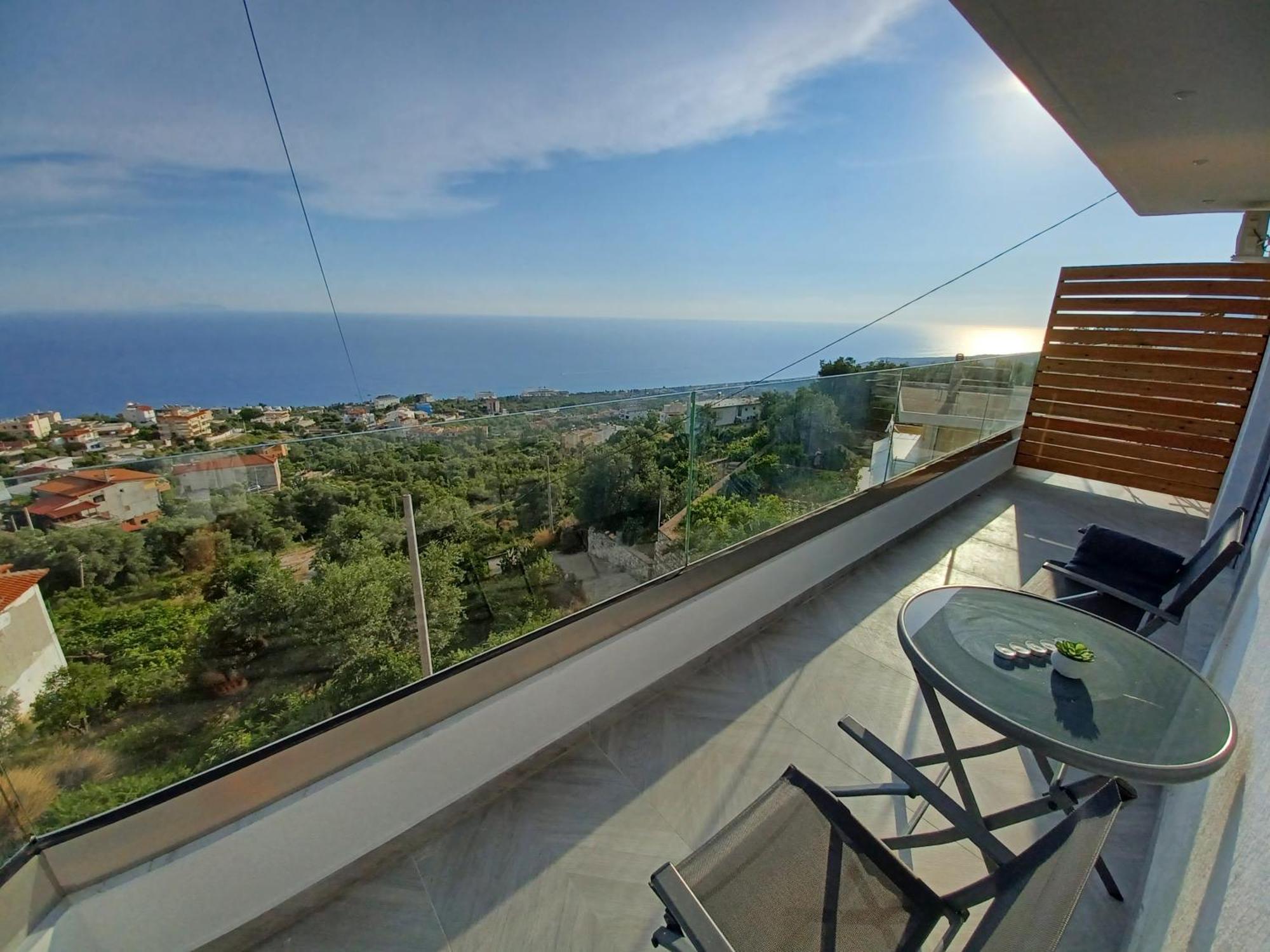 Ionian Pearl Lägenhet Dhërmi Exteriör bild