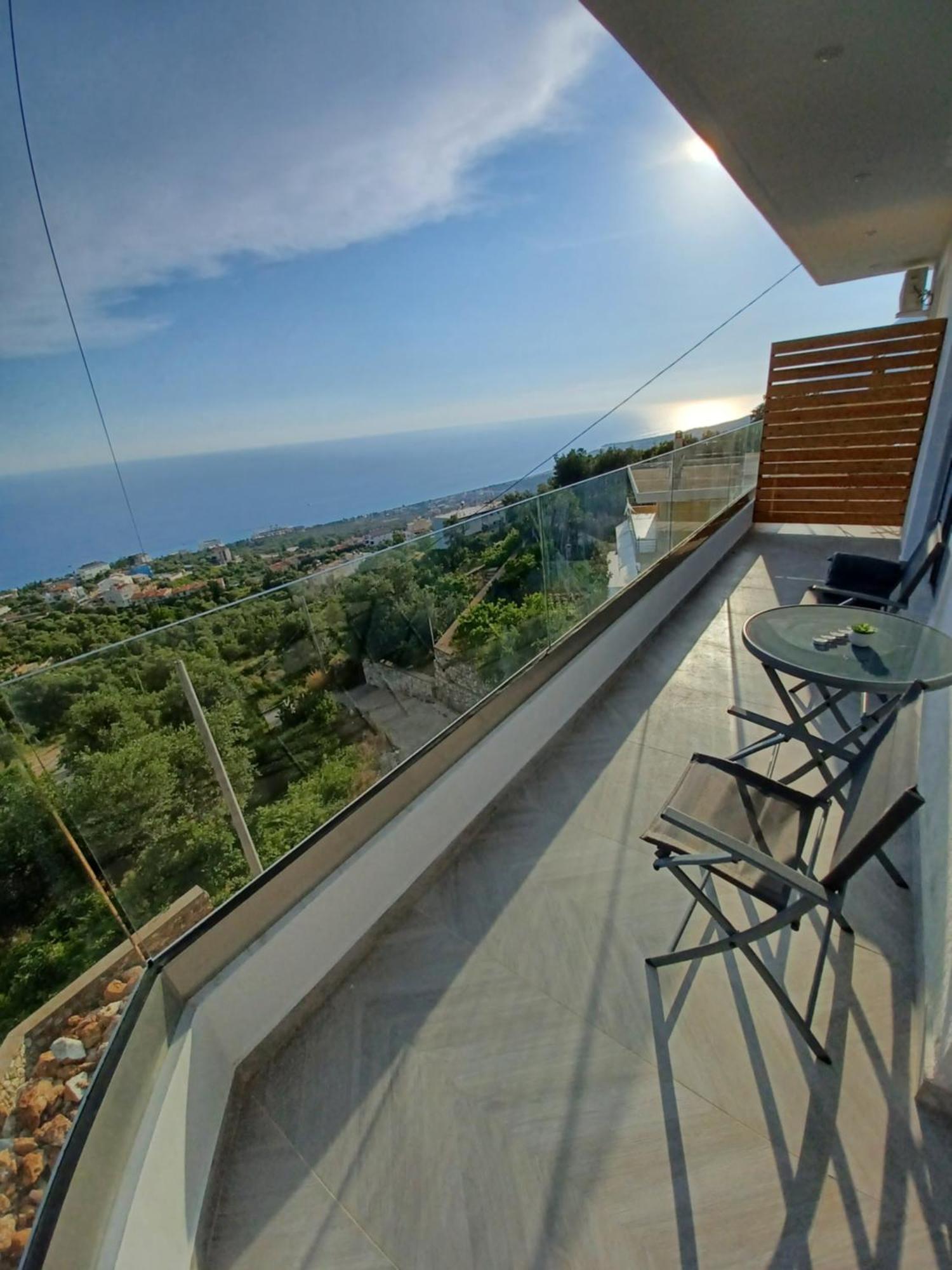 Ionian Pearl Lägenhet Dhërmi Exteriör bild